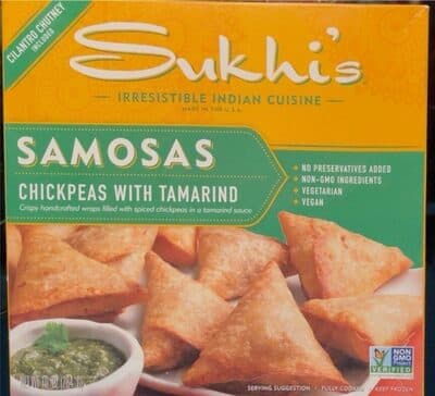 Chickpeas with tamarind samosas